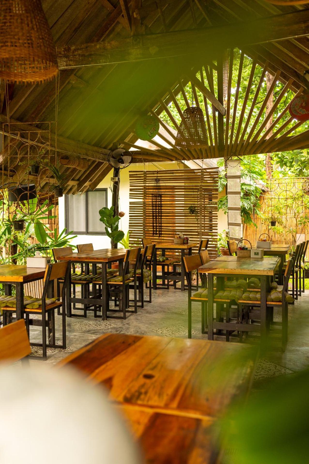 The Mellow Mango Ko Lanta Eksteriør bilde
